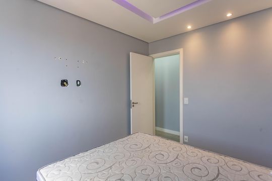 Quarto 1 de apartamento para alugar com 2 quartos, 56m² em Taboão, São Bernardo do Campo