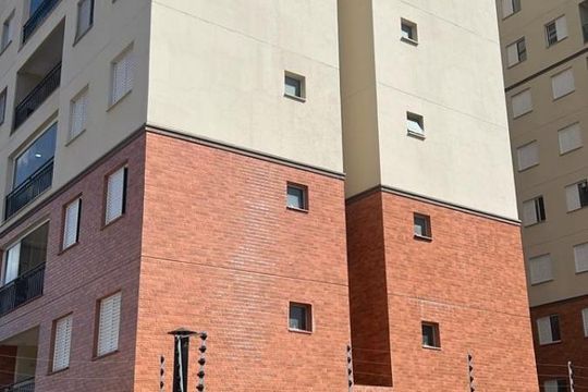 Apartamento à venda com 1 quarto, 43m² em Jardim Tres Irmaos, Taboão da Serra