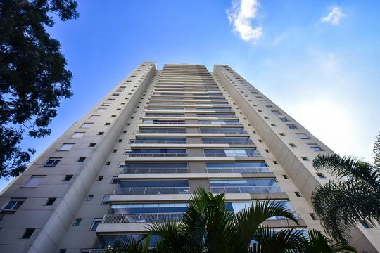 Fachada de apartamento à venda com 3 quartos, 223m² em Vila Morumbi, São Paulo