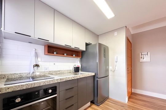 Cozinha de apartamento à venda com 2 quartos, 68m² em Jardim do Mar, São Bernardo do Campo
