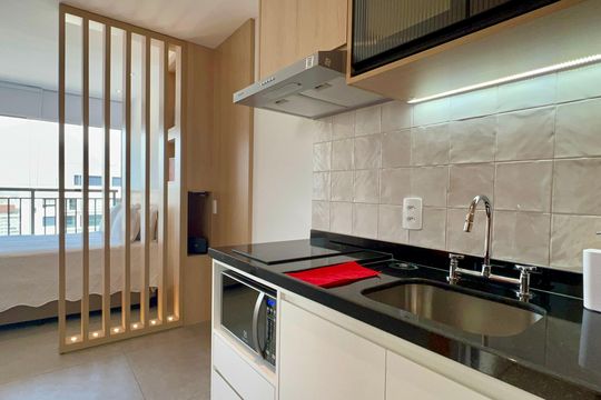 Cozinha de kitnet/studio à venda com 1 quarto, 29m² em Pompeia, São Paulo