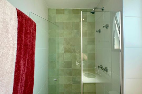 Banheiro de kitnet/studio à venda com 1 quarto, 29m² em Pompeia, São Paulo