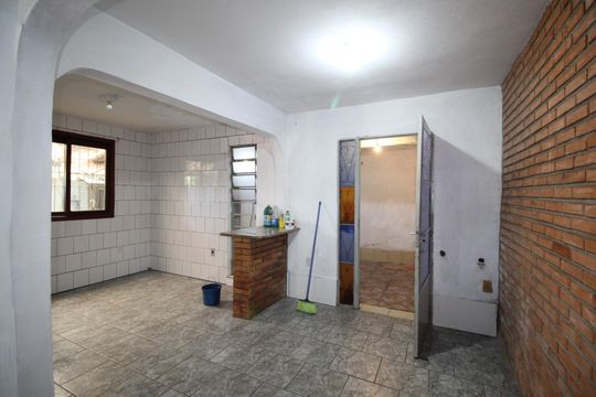 Cozinha de casa à venda com 4 quartos, 210m² em Mário Quintana, Porto Alegre
