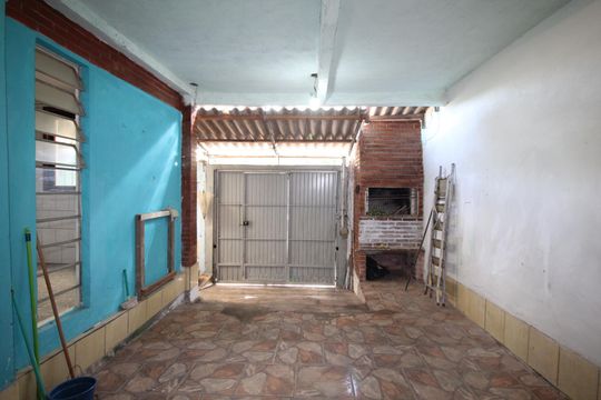 Garagem de casa à venda com 4 quartos, 210m² em Mário Quintana, Porto Alegre