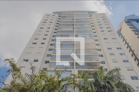 Apartamento para alugar com 5 quartos, 120m² em Alto de Pinheiros, São Paulo