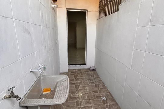 Lavanderia de casa para alugar com 1 quarto, 50m² em Vila Engenho Novo, Barueri