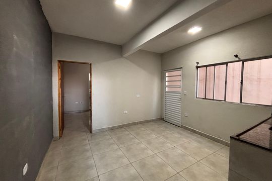Cozinha de casa para alugar com 1 quarto, 50m² em Vila Engenho Novo, Barueri