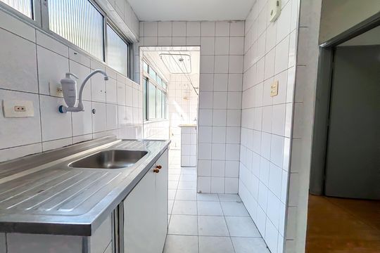 Apartamento à venda com 2 quartos, 50m² em Alto de Pinheiros, São Paulo