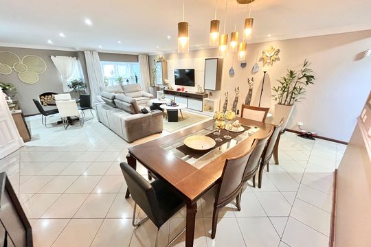 Casa à venda com 5 quartos, 480m² em Água Fria, São Paulo