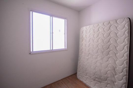 Quarto 2 de apartamento à venda com 2 quartos, 33m² em Parque Fongaro, São Paulo