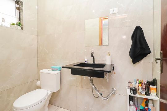 Lavabo de casa à venda com 3 quartos, 120m² em Cidade Líder, São Paulo