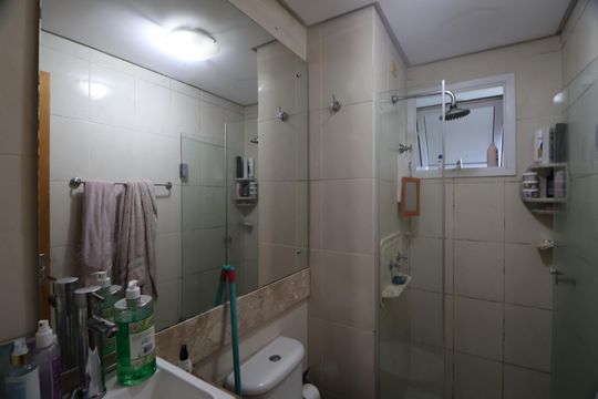 Banheiro  de apartamento para alugar com 2 quartos, 72m² em Nossa Senhora das Gracas, Canoas