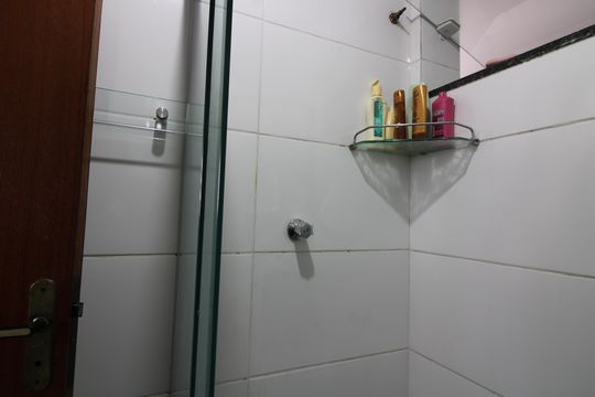 Banheiro de apartamento à venda com 2 quartos, 35m² em Cidade Patriarca, São Paulo