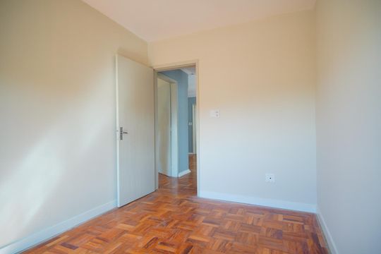 Quarto 2 de apartamento à venda com 2 quartos, 70m² em Jardim Dona Leopoldina, Porto Alegre