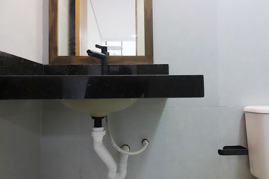 Banheiro Social de kitnet/studio para alugar com 1 quarto, 34m² em Jardim do Mar, São Bernardo do Campo