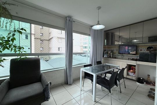 Apartamento à venda com 3 quartos, 83m² em Castelo, Belo Horizonte