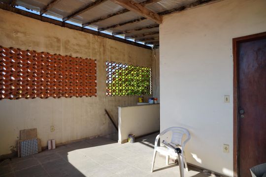 Terraço de casa à venda com 5 quartos, 400m² em Itaipu, Niterói