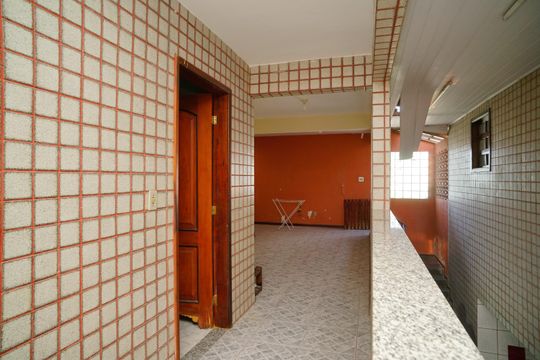 Varanda de casa à venda com 5 quartos, 400m² em Itaipu, Niterói