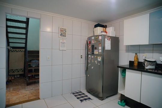 Cozinha de casa à venda com 5 quartos, 400m² em Itaipu, Niterói