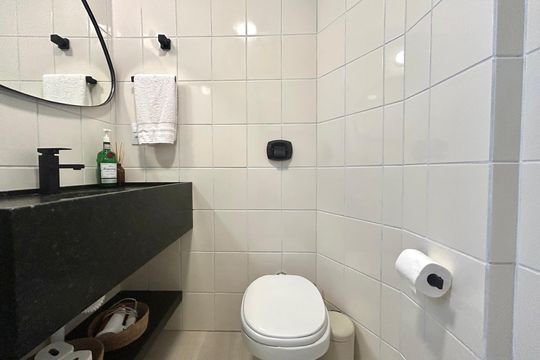 Banheiro de apartamento para alugar com 2 quartos, 52m² em Itacorubi, Florianópolis