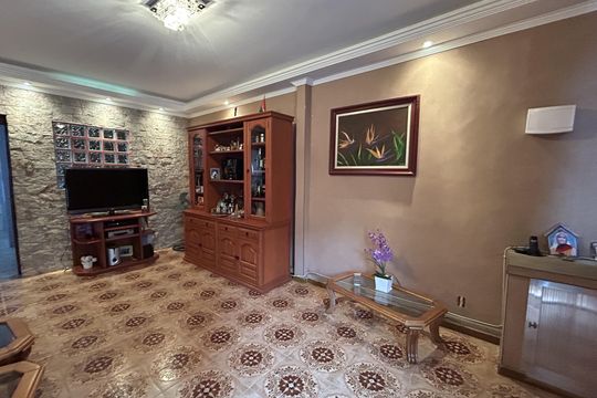 Casa à venda com 3 quartos, 204m² em Engenho de Dentro, Rio de Janeiro