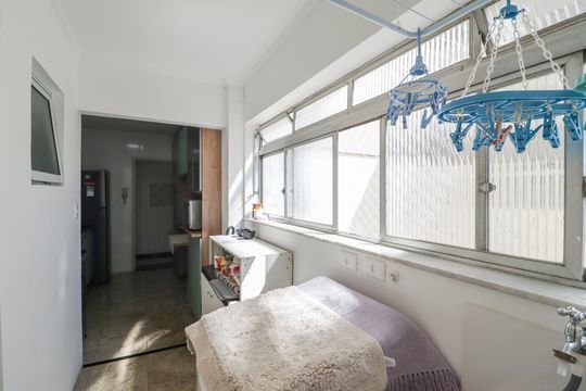 Cozinha e Área de Serviço de apartamento à venda com 3 quartos, 70m² em Água Fria, São Paulo