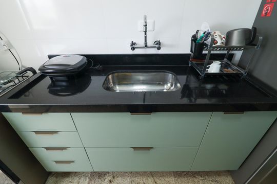 Cozinha e Área de Serviço de apartamento à venda com 3 quartos, 70m² em Água Fria, São Paulo