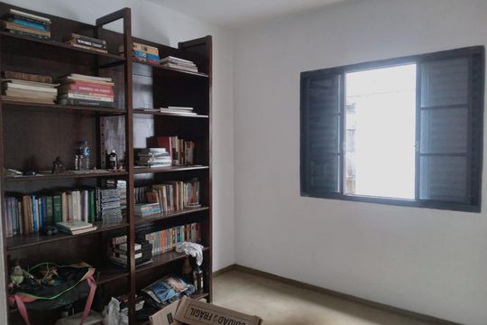 Quarto de casa à venda com 3 quartos, 100m² em Vila Sao Paulo, São Paulo