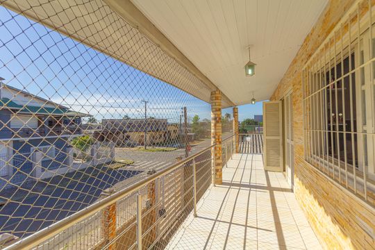 Varanda da Sala 2 de casa para alugar com 4 quartos, 250m² em Mathias Velho, Canoas