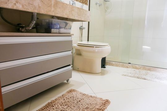 Banheiro Social de casa de condomínio à venda com 3 quartos, 150m² em Quintino Bocaiúva, Rio de Janeiro
