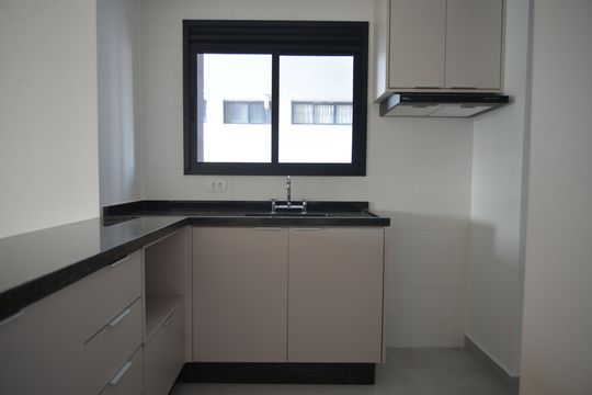 Cozinha de apartamento à venda com 2 quartos, 63m² em Parque das Nações, Santo André