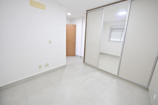 Apartamento para alugar com 2 quartos, 63m² em Serrinha, Goiânia