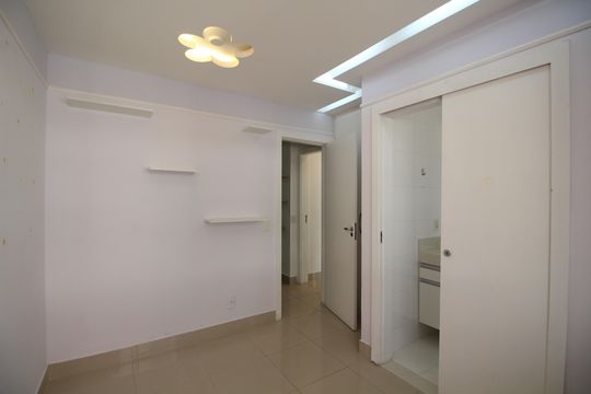 Quarto 2 de apartamento à venda com 3 quartos, 167m² em Freguesia (jacarepaguá), Rio de Janeiro