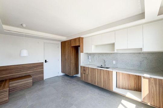 Sala/Cozinha de apartamento para alugar com 1 quarto, 34m² em Santana, São Paulo
