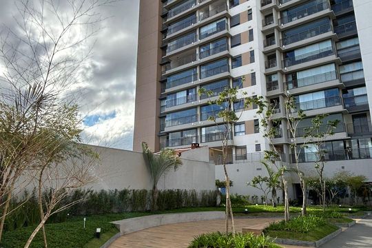 Fachada de apartamento à venda com 3 quartos, 79m² em Vila Dom Pedro I, São Paulo