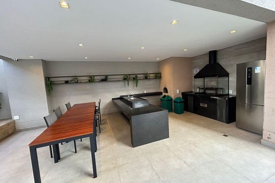 Área externa de apartamento à venda com 3 quartos, 79m² em Vila Dom Pedro I, São Paulo