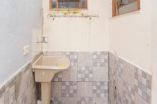 Área de Serviço de casa para alugar com 1 quarto, 60m² em Jardim Santa Margarida, São Paulo