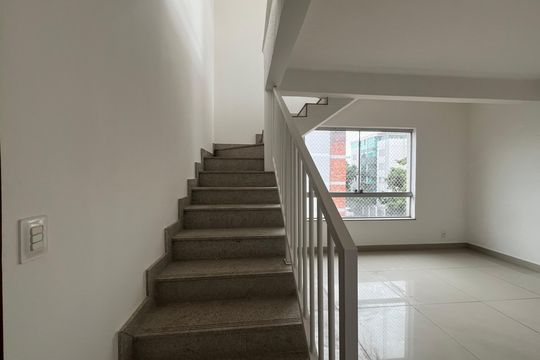 Apartamento para alugar com 4 quartos, 184m² em Dona Clara, Belo Horizonte