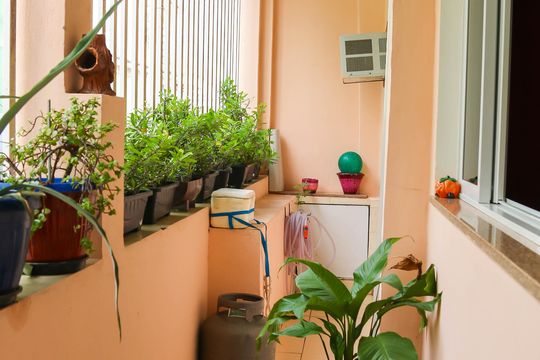 Varanda de Entrada de casa de condomínio à venda com 2 quartos, 87m² em Quintino Bocaiúva, Rio de Janeiro