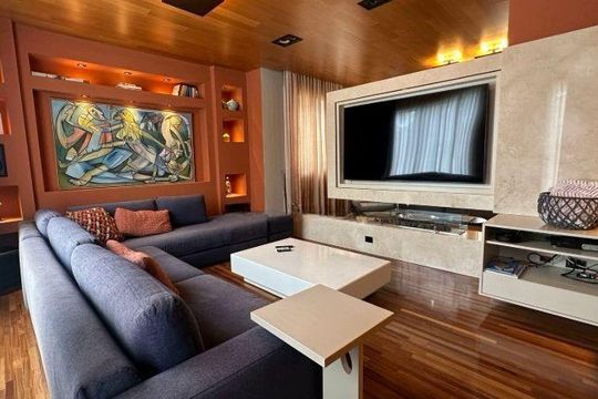 Casa à venda com 4 quartos, 450m² em Alphaville, Santana de Parnaíba