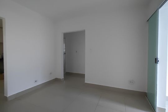 Quarto 3 de apartamento para alugar com 3 quartos, 90m² em Osvaldo Rezende, Uberlândia