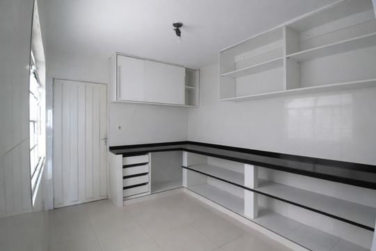 Apartamento para alugar com 3 quartos, 90m² em Osvaldo Rezende, Uberlândia