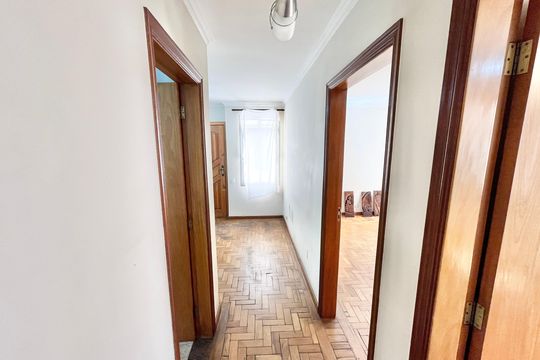 Corredor de apartamento à venda com 2 quartos, 70m² em Santana, São Paulo
