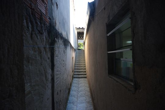 Corredor de casa à venda com 4 quartos, 161m² em Vila Bela Vista, Santo André