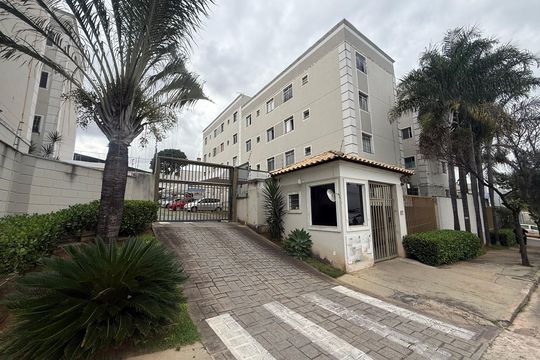 Fachada de apartamento à venda com 2 quartos, 52m² em Distrito Indutrial Doutor Helio Pentagna Guimarães, Contagem