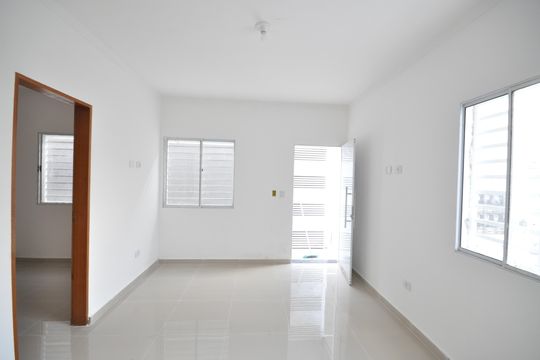 Sala de apartamento para alugar com 2 quartos, 65m² em Vila Nivi, São Paulo