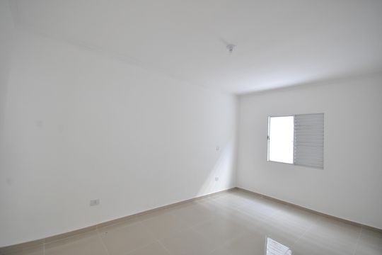 Quarto 1 de apartamento para alugar com 2 quartos, 65m² em Vila Nivi, São Paulo