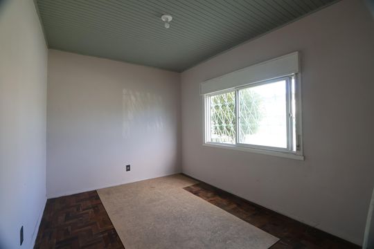 Quarto 1 de casa à venda com 4 quartos, 160m² em Fátima, Canoas