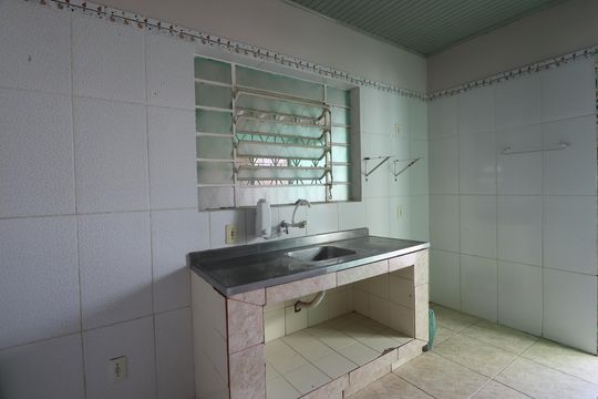 Cozinha  de casa à venda com 4 quartos, 160m² em Fátima, Canoas