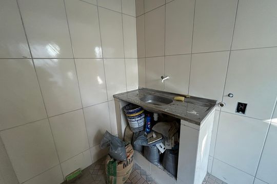 Cozinha de casa para alugar com 1 quarto, 63m² em Vila Valqueire, Rio de Janeiro